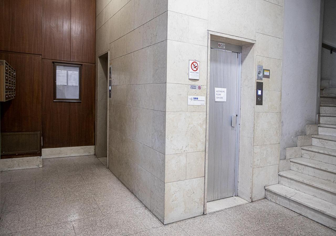 Smart Central Apartments ミラノ エクステリア 写真