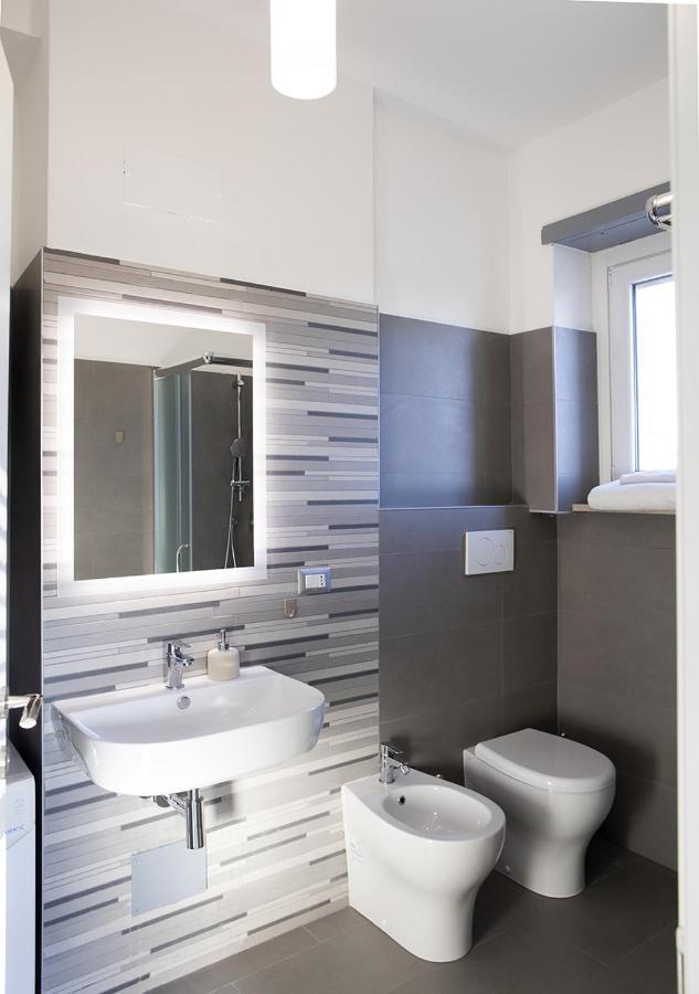 Smart Central Apartments ミラノ エクステリア 写真
